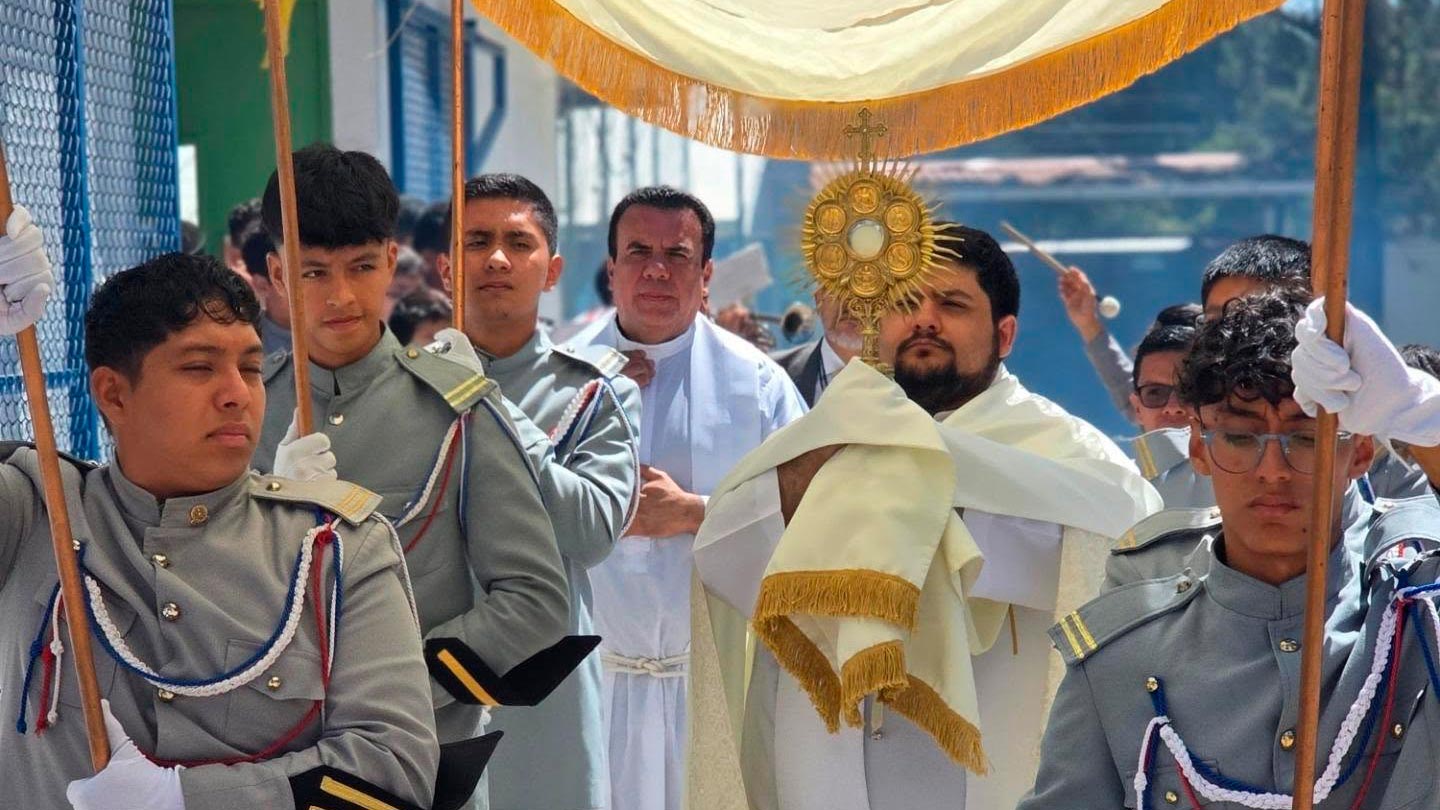 Contacto Colegio de Infantes